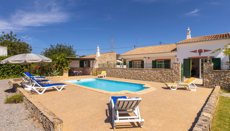 Foto 1 - Casa con 3 camere da letto a Faro con piscina privata e vista mare