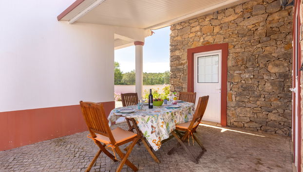 Maison de 4 chambres à Faro avec piscine privée et jardin - Photo 2
