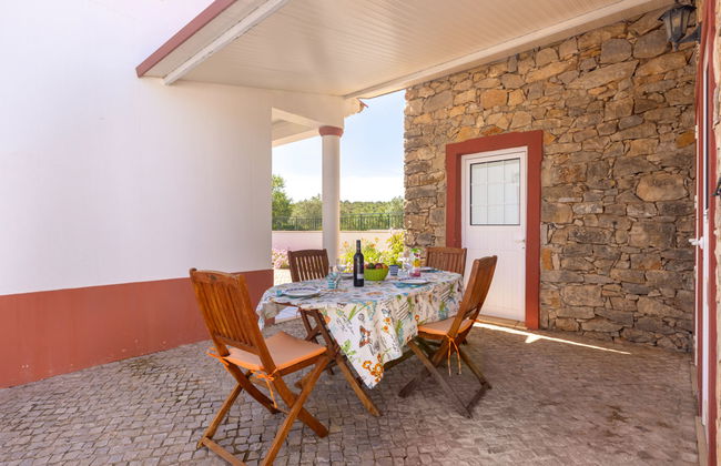Casa de 4 quartos em Faro com piscina privada e jardim - Foto 2