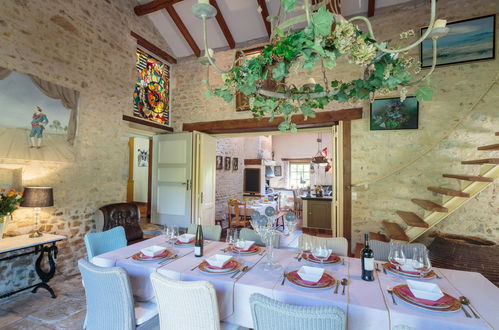 Photo 12 - 4 bedroom House in Payroux with private pool and terrace