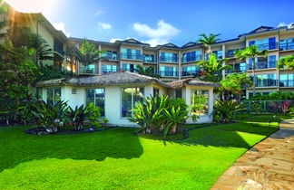 Photo 2 - Waipouli Beach Resort & Spa Kauai by Outrigger