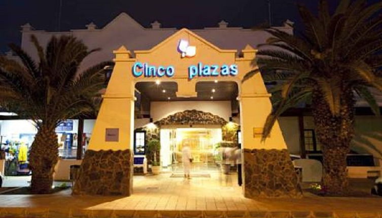 Photo 1 - Cinco Plazas