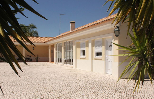 Casa de 2 quartos em Montijo com piscina e jardim - Foto 27