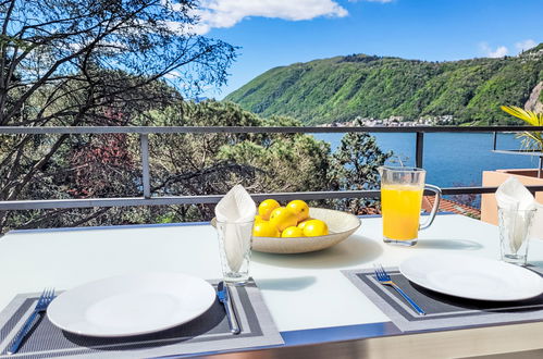 Foto 1 - Appartamento con 1 camera da letto a Bissone con piscina e vista sulle montagne