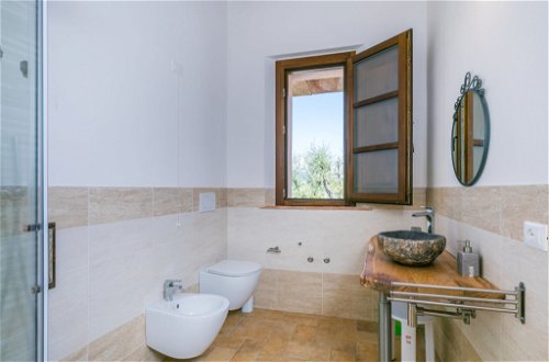 Photo 17 - 2 bedroom Apartment in Guardistallo with swimming pool and sea view