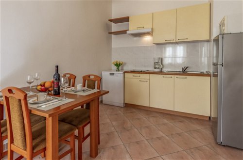 Photo 5 - 1 bedroom Apartment in Medulin with swimming pool and garden