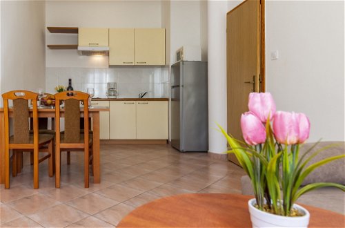 Photo 9 - 1 bedroom Apartment in Medulin with swimming pool and garden