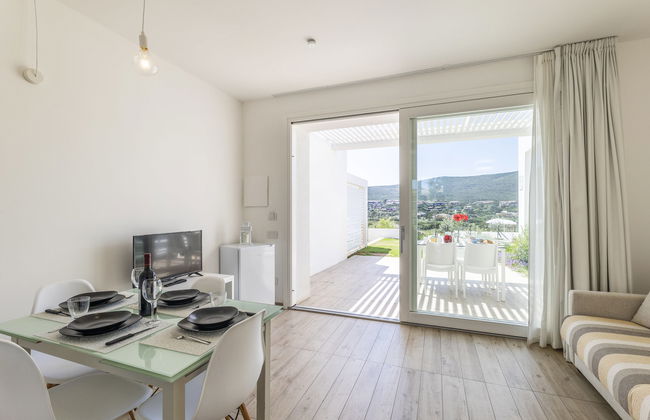 Apartment mit 2 Schlafzimmern in Stintino mit schwimmbad und garten - Foto 3