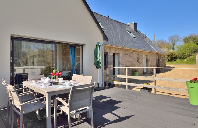 Haus mit 4 Schlafzimmern in Ploubezre mit garten und terrasse - Foto 1