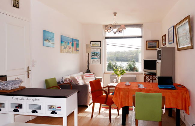 2 bedroom Apartment in Saint-Cast-le-Guildo with garden and terrace - Photo 5