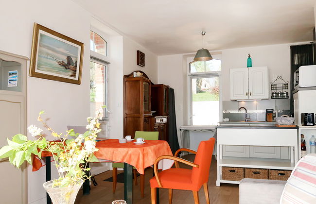 2 bedroom Apartment in Saint-Cast-le-Guildo with garden and terrace - Photo 7