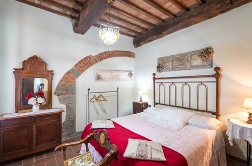 Photo 55 - 5 bedroom House in Loro Ciuffenna with private pool and garden