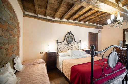 Photo 17 - 5 bedroom House in Loro Ciuffenna with private pool and garden