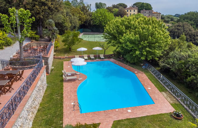 Casa de 5 quartos em Crespina Lorenzana com piscina privada e jardim - Foto 9