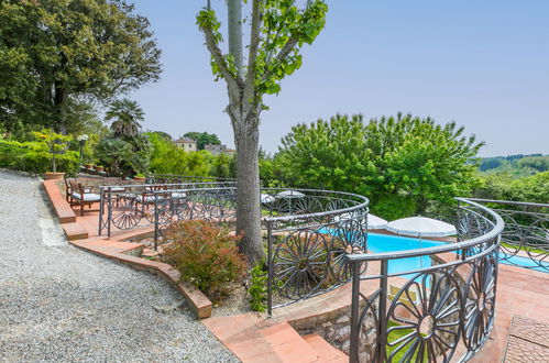 Photo 73 - Maison de 4 chambres à Crespina Lorenzana avec piscine privée et jardin