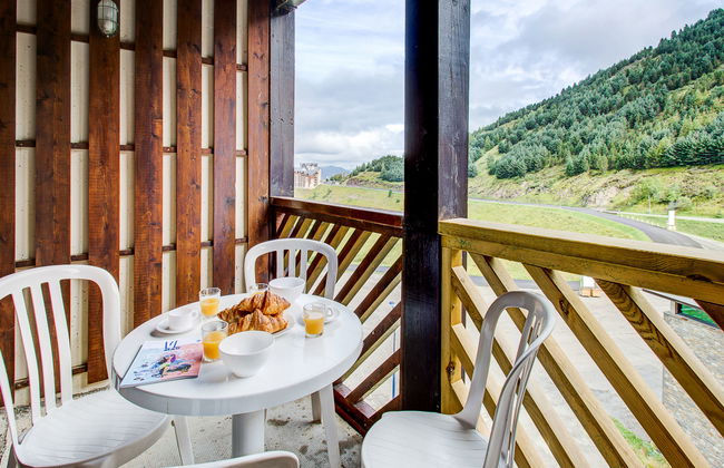 Apartamento de 3 quartos em Germ com piscina - Foto 19