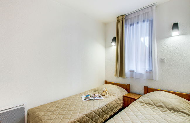 Apartamento de 3 quartos em Germ com piscina - Foto 13