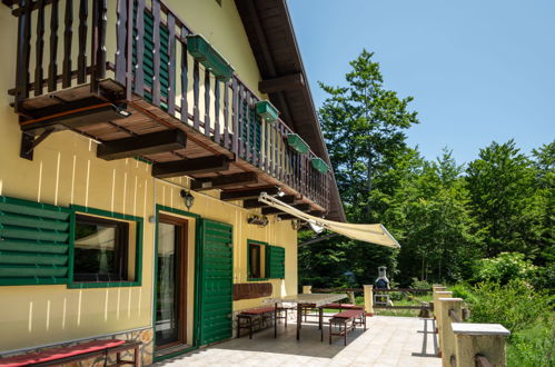 Photo 23 - Maison de 4 chambres à Vinodolska Općina avec jardin et terrasse