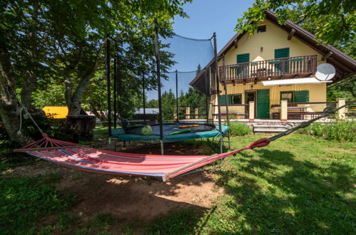 Photo 5 - Maison de 4 chambres à Vinodolska Općina avec jardin et terrasse