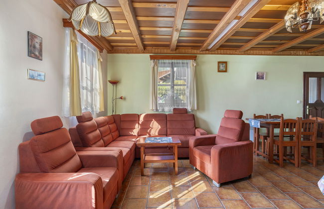 Casa de 3 quartos em Háje nad Jizerou com piscina privada e jardim - Foto 2