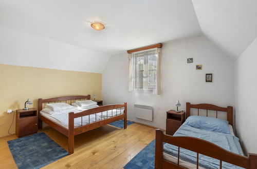 Foto 5 - Casa con 3 camere da letto a Háje nad Jizerou con piscina privata e giardino