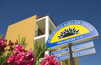 Photo 9 - Bahia de San Antonio