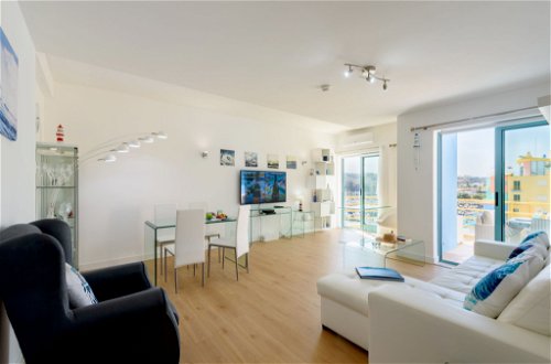 Foto 4 - Apartamento de 2 habitaciones en Albufeira con piscina y vistas al mar