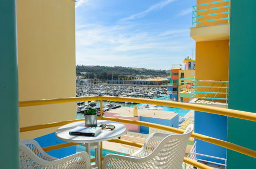 Foto 22 - Apartamento de 2 habitaciones en Albufeira con piscina y vistas al mar