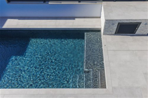 Foto 20 - Casa de 2 habitaciones en Pula con piscina privada y vistas al mar
