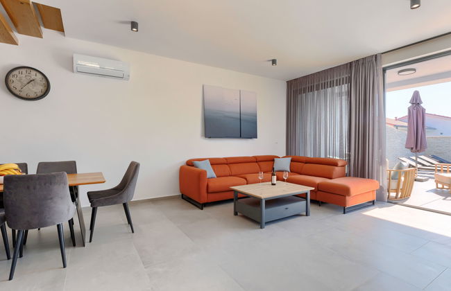 Casa de 3 quartos em Pula com piscina privada e terraço - Foto 13