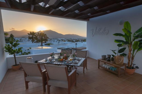 Photo 2 - Maison de 2 chambres à Yaiza avec piscine privée et vues à la mer