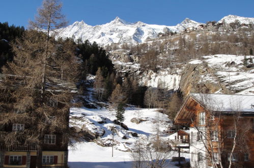 Photo 14 - Appartement de 2 chambres à Saas-Grund avec jardin et vues sur la montagne