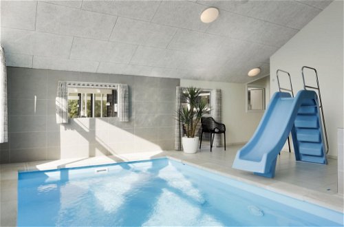 Foto 11 - Casa de 5 quartos em Stege com piscina privada e terraço
