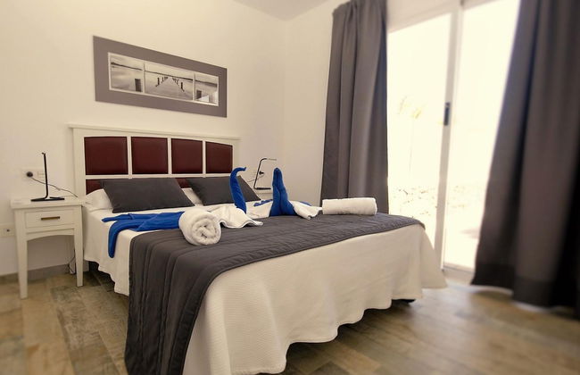 Casa de 4 quartos em Yaiza com piscina privada e jardim - Foto 9