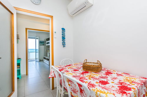 Photo 17 - 2 bedroom Apartment in Rosignano Marittimo with sea view