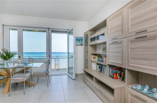 Foto 11 - Apartamento de 2 habitaciones en Rosignano Marittimo con vistas al mar