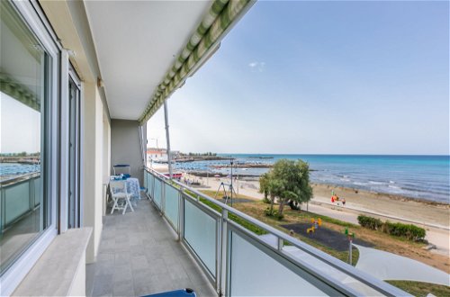 Foto 42 - Apartamento de 2 habitaciones en Rosignano Marittimo con vistas al mar