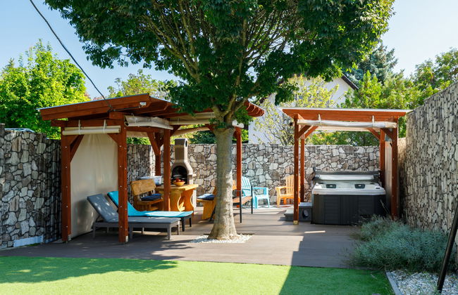 Casa de 2 quartos em Siófok com jardim e banheira de hidromassagem - Foto 2