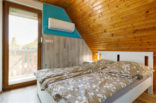 Foto 5 - Casa de 2 quartos em Hungria com banheira de hidromassagem e vista para a montanha
