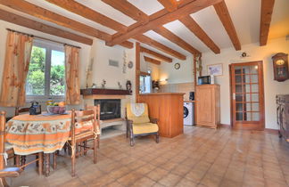 Photo 2 - 2 bedroom House in Saint-Georges-d'Oléron with garden and sea view