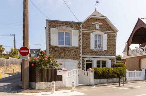 Photo 3 - Maison de 4 chambres à Saint-Malo avec terrasse et vues à la mer