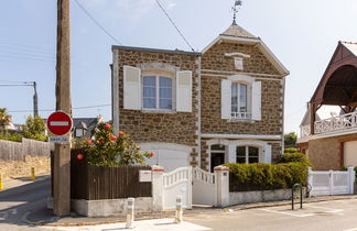 Foto 3 - Casa de 4 quartos em Saint-Malo com terraço e vistas do mar