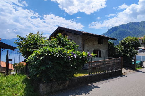 Photo 5 - Maison de 2 chambres à Stazzona avec jardin et terrasse