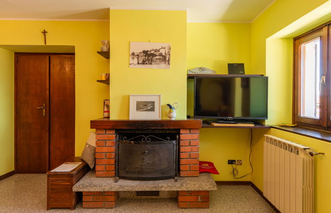4 bedroom House in Stazzona with garden and terrace - Photo 8