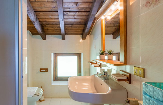 4 bedroom House in Stazzona with garden and terrace - Photo 26