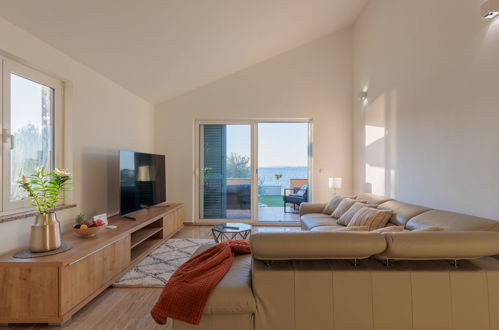 Foto 11 - Casa de 3 quartos em Nin com terraço e vistas do mar