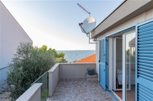 Foto 43 - Casa de 3 quartos em Nin com terraço e vistas do mar