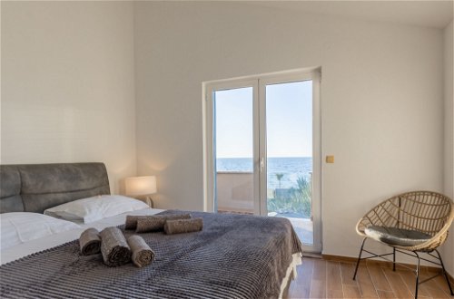 Photo 23 - Maison de 3 chambres à Nin avec terrasse et vues à la mer