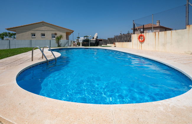 4 bedroom House in Calafell with swimming pool and garden - Photo 38