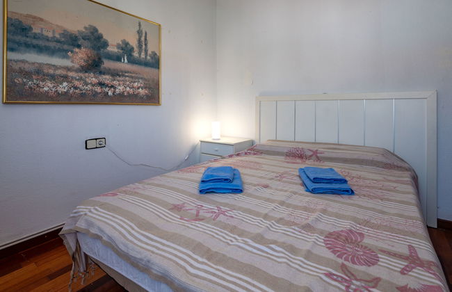 4 bedroom House in Calafell with swimming pool and garden - Photo 23
